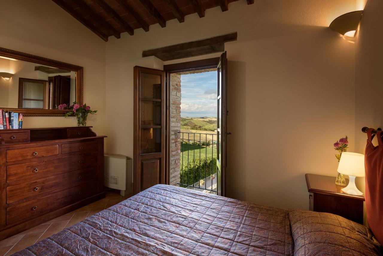 Podere Ampella Villa ซาน จิโอวานนิ ดิอาซโซ ภายนอก รูปภาพ
