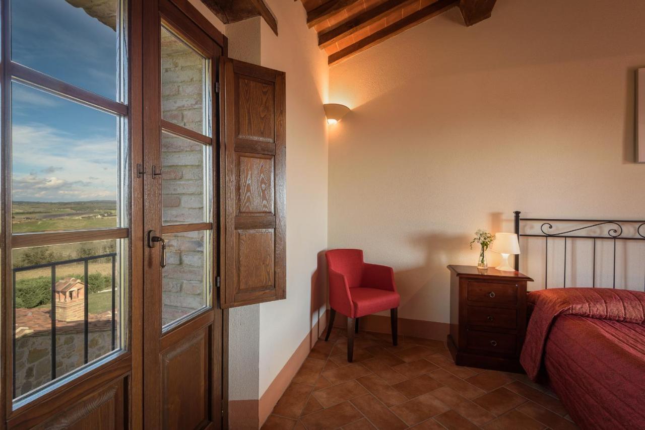 Podere Ampella Villa ซาน จิโอวานนิ ดิอาซโซ ภายนอก รูปภาพ
