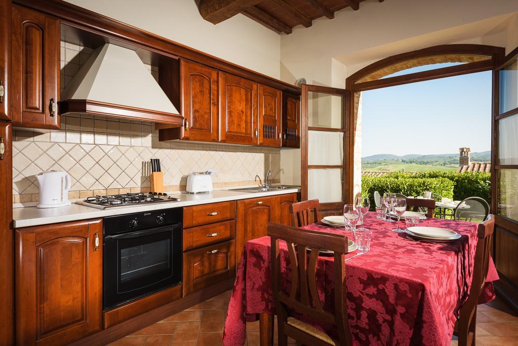 Podere Ampella Villa ซาน จิโอวานนิ ดิอาซโซ ภายนอก รูปภาพ