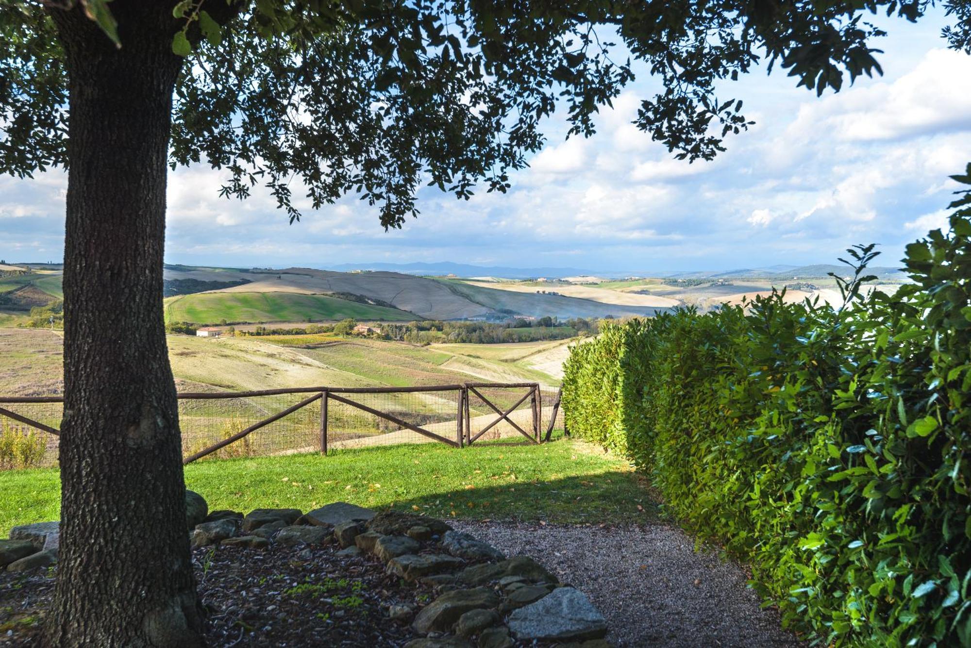 Podere Ampella Villa ซาน จิโอวานนิ ดิอาซโซ ภายนอก รูปภาพ