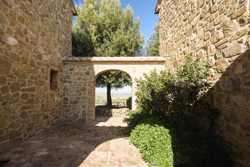 Podere Ampella Villa ซาน จิโอวานนิ ดิอาซโซ ภายนอก รูปภาพ